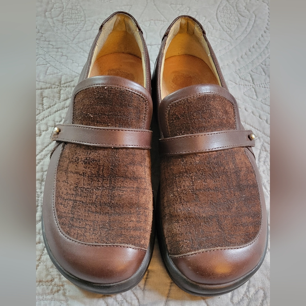 Birkenstock Women's Brown Leather Loafers